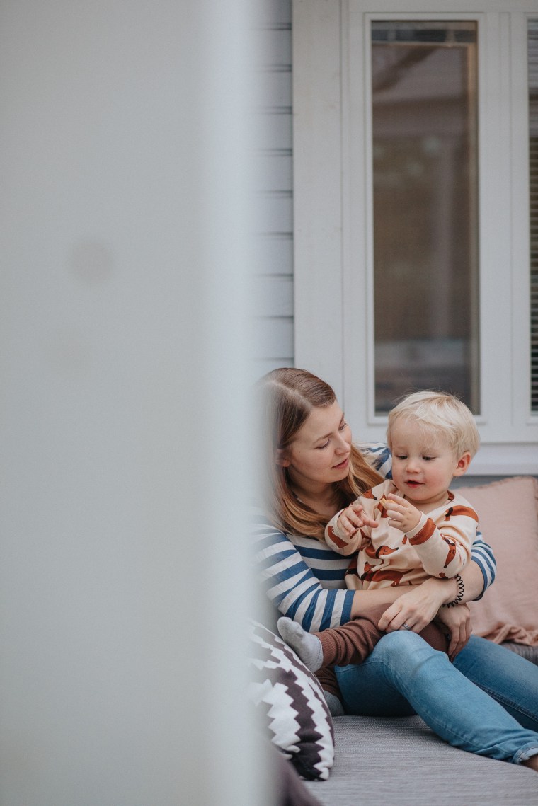 SNEAKPEEK Rasmus family by Sofia Ylimäki Photography 00004
